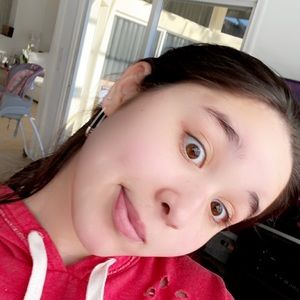 Meet your Posher, Maria sofia